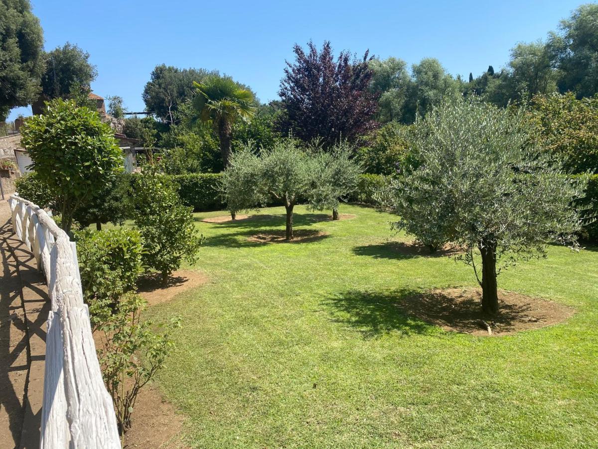 Casetta Santa Fortunata Guest House Sutri Exterior foto