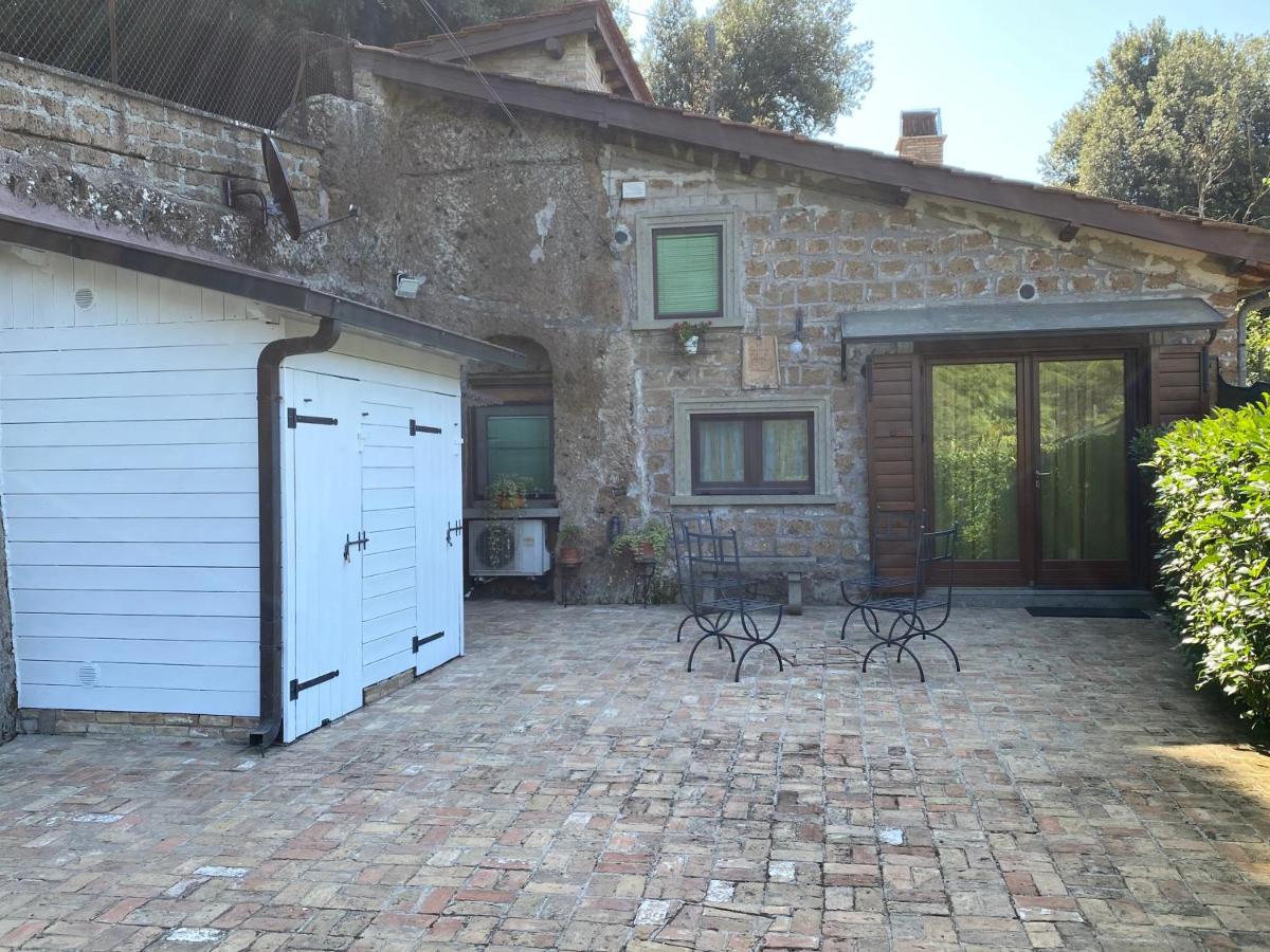 Casetta Santa Fortunata Guest House Sutri Exterior foto