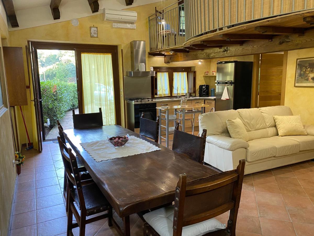 Casetta Santa Fortunata Guest House Sutri Exterior foto